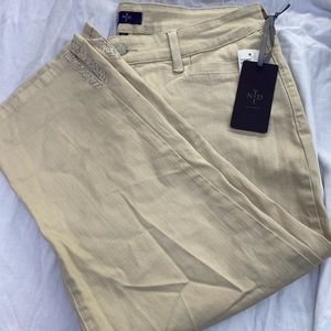 NWT women’s jeans
